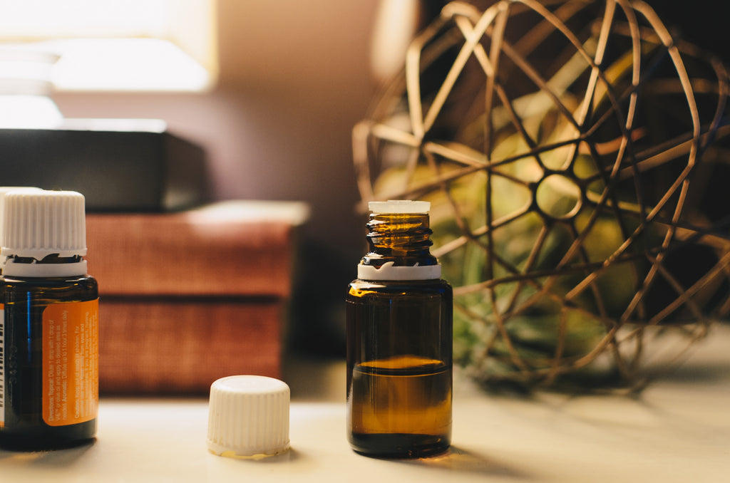 7 Amazing Benefits of Jojoba Oil