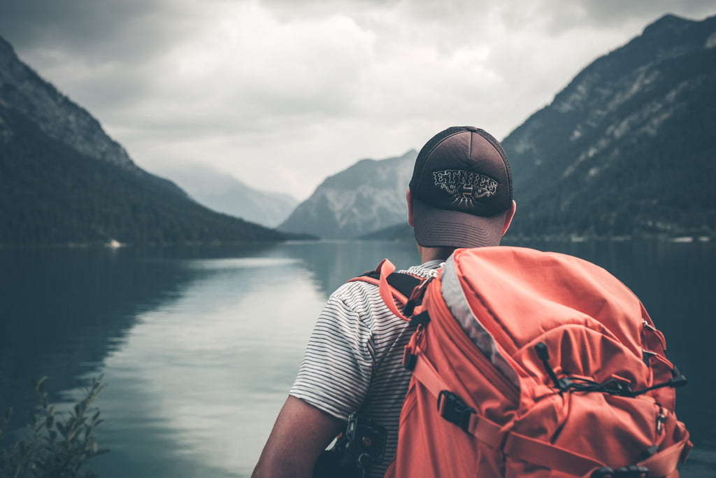 7 Ways to Travel for Less in 2018